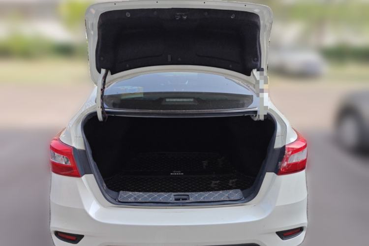 Used Nissan Sylphy 2022 Classic 1.6XE CVT Comfort Edition Trunk