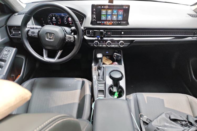 Used Honda Civic 2022 240TURBO CVT Dynamic Control Version
