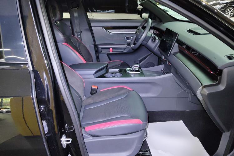 Used JETOUR Dashing 2023 1.5T DCT Starlight Shine Pro Edition
