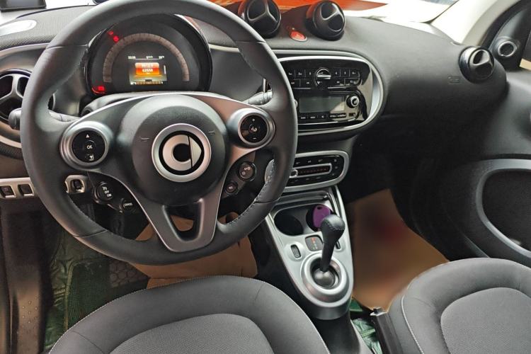 Used smart fortwo 2015 1.0L 52 kW Hardtop Passion Edition