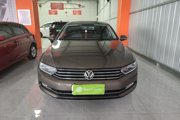 Used Volkswagen Magotan 2018 330TSI DSG Advanced Model Front