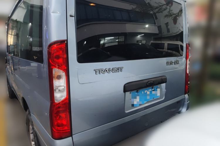 Used Ford Transit Custom 2013 2.4T Diesel Luxury Version Short Wheelbase Mid-Height China III Standard
