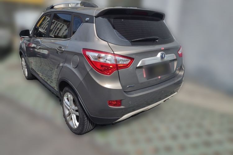 Used CHANGAN CS35 2015 1.6L Automatic Luxury Model China IV Standard
