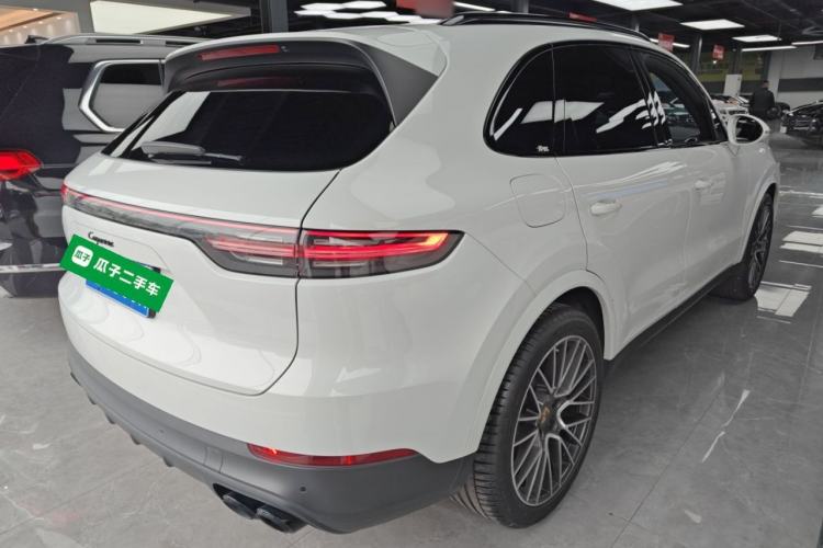 Used Porsche Cayenne 2023 Cayenne 3.0T Platinum Edition