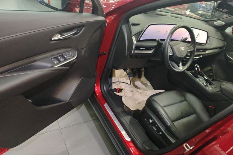 Used Cadillac XT4 2024 28T Two-Wheel-Drive Prestige Version