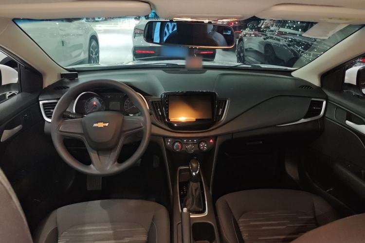 Used Chevrolet Cavalier 2019 320 Automatic Enjoyment with Sunroof Interior 9