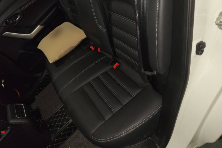 Used Venucia T90 2018 2.0L CVT Smart Connect Luxury Edition China V Standard
