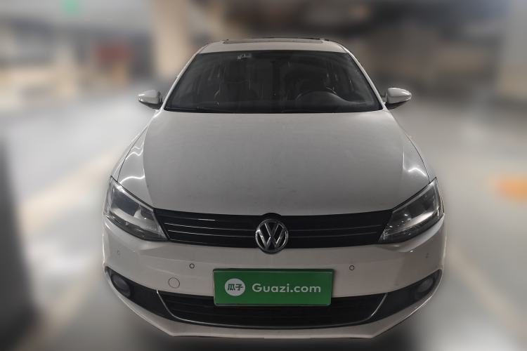 Used Volkswagen Sagitar 2012 1.4TSI Automatic Luxury Edition Front