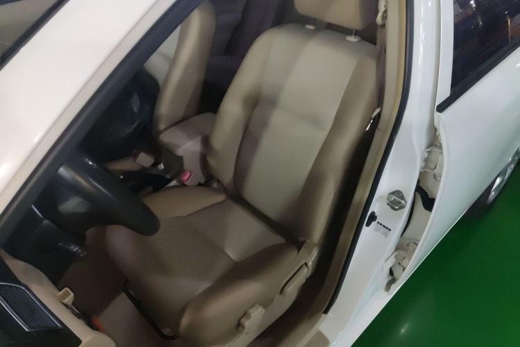 Used Toyota Corolla EX 2013 1.6L Manual Excellence Edition