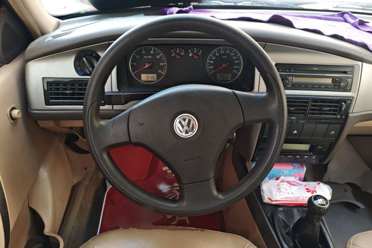 Used Volkswagen Santana Vista 2008 1.8L Manual Comfort Edition Steering Wheel