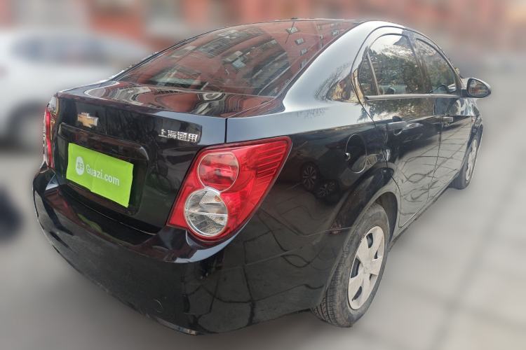 Used Chevrolet Aveo Sonic 2011 Sedan 1.4L Automatic SL
