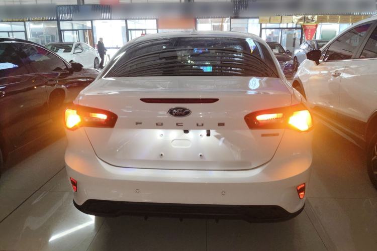 Used Ford Focus 2022 Sedan EcoBoost 180 Automatic Performance Edition
