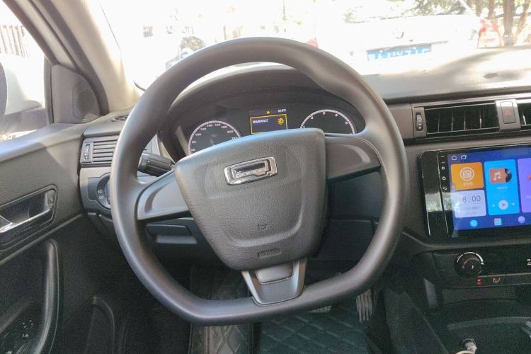 Used Qoros 3 2018 Sedan 1.6L Automatic Leading Model