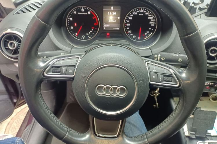 Used Audi A3 2014 Limousine 35 TFSI Automatic Comfort Model
