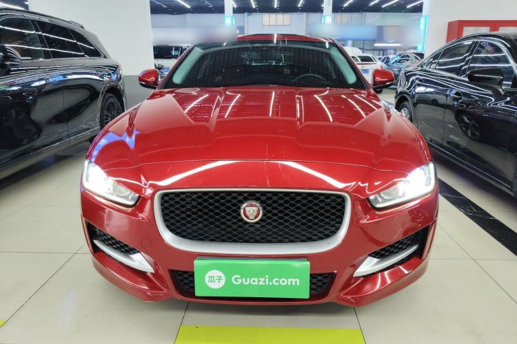 Used Jaguar XE 2015 2.0T 200 PS R-Sport

