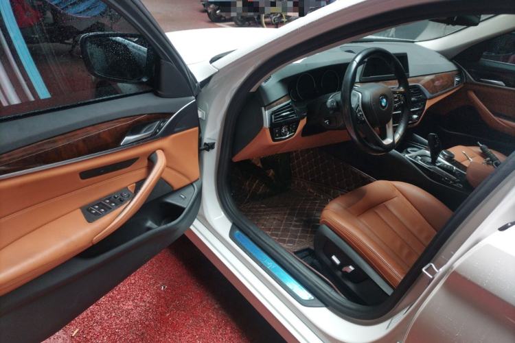 Used BMW 5 Series 2018 528Li Launch Special Edition
