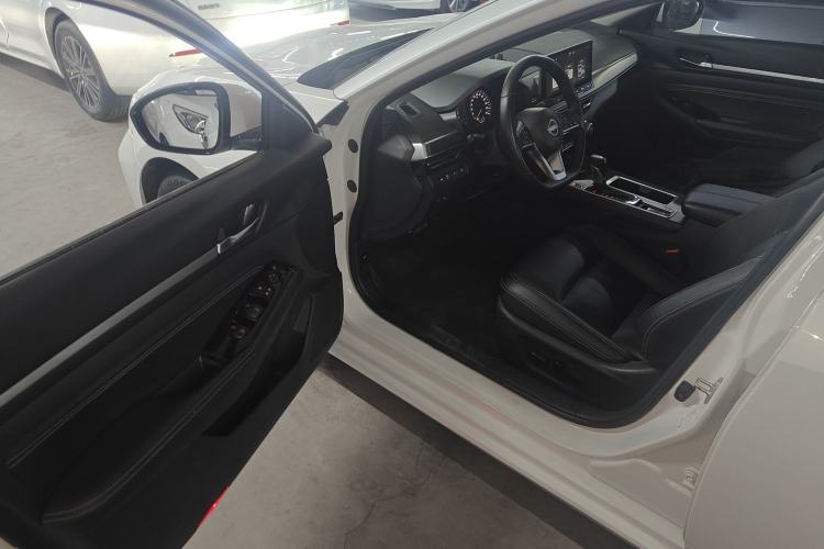 Used Nissan Teana 2022 2.0L XL-TLS Enjoyment Edition