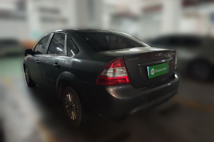 Used Ford Focus 2013 Sedan Classic 1.8L Automatic Fashion Edition Rear Left 45 Deg