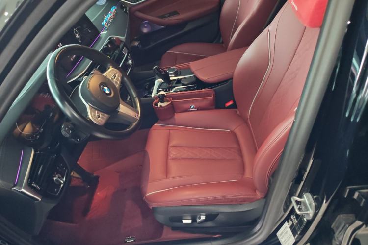 Used BMW 5 Series 2023 530Li Leading Model M Sport Package Left Front Seat