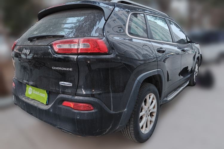 Used Jeep Cherokee 2016 2.4L Leading Edition