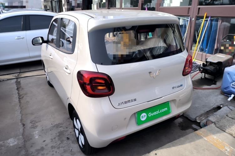 Used Wuling Hongguang MINIEV 2025 Four-Door Version Advanced Edition
