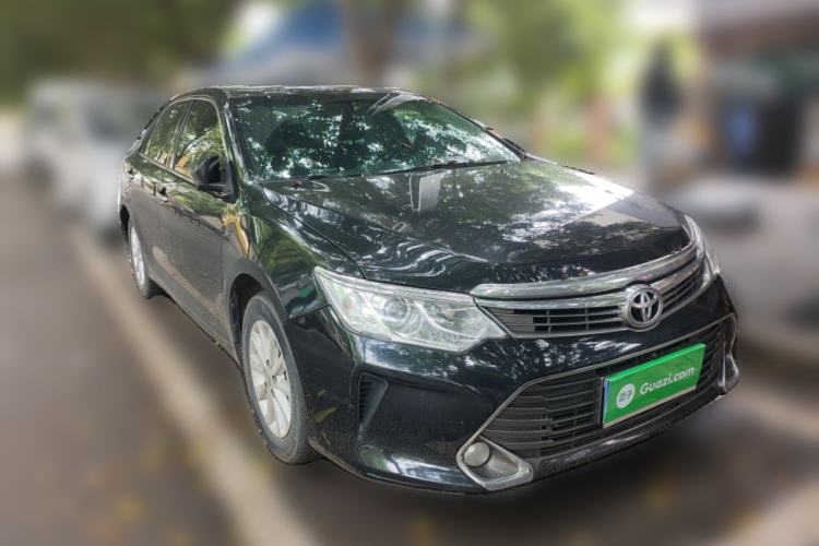Used Toyota Camry 2015 2.0G Premier Edition Front Right 45 Deg
