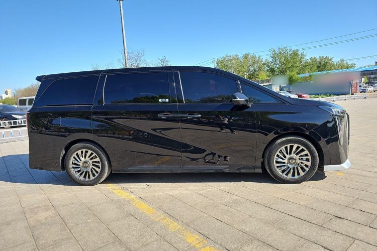 Used GAC Trumpchi M8 2023 Zongshi Series 400T Ultimate Edition Exterior 2