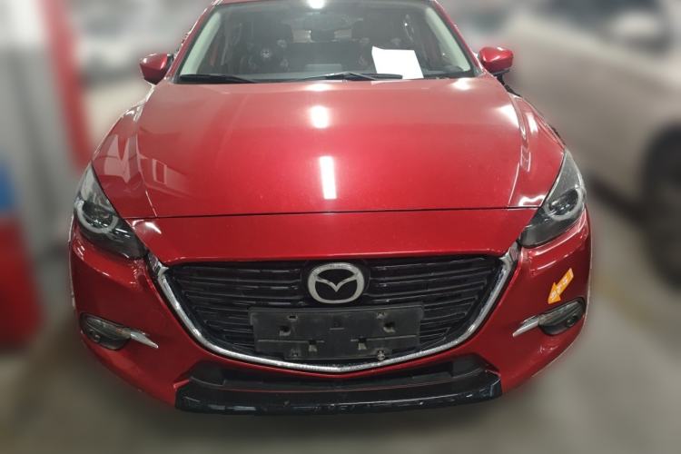 Used Mazda 3 Axela 2017 Hatchback 2.0L Automatic Luxury Model Emission Standard China V Front
