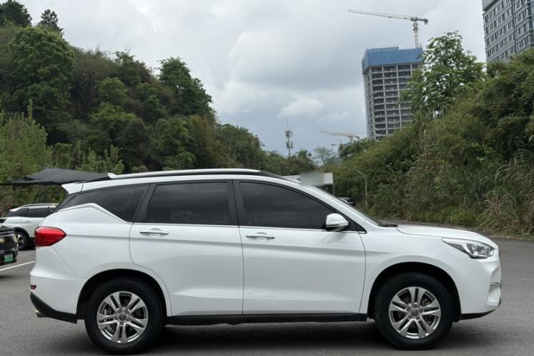 Used Haval M6 2018 Revised Version 1.5T DCT Two-Wheel Drive Elite Edition Exterior 7