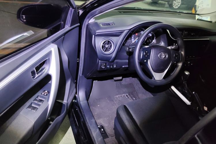 Used Toyota Levin 2017 Revised 185T CVT Elite Edition China V Standard Driver Seat