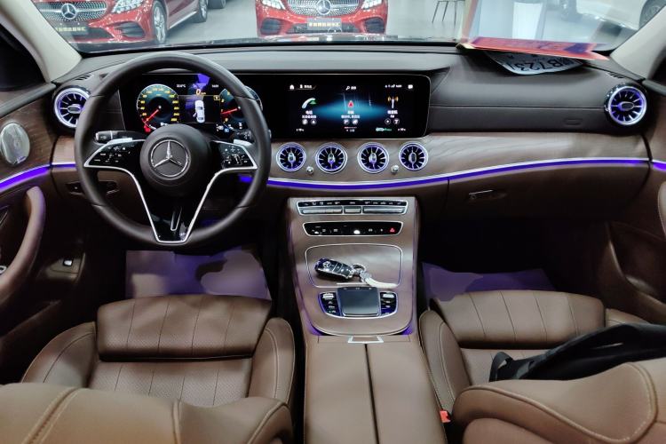 Used Mercedes-Benz E-Class 2022 Second Facelift E 300 L Luxury Edition
