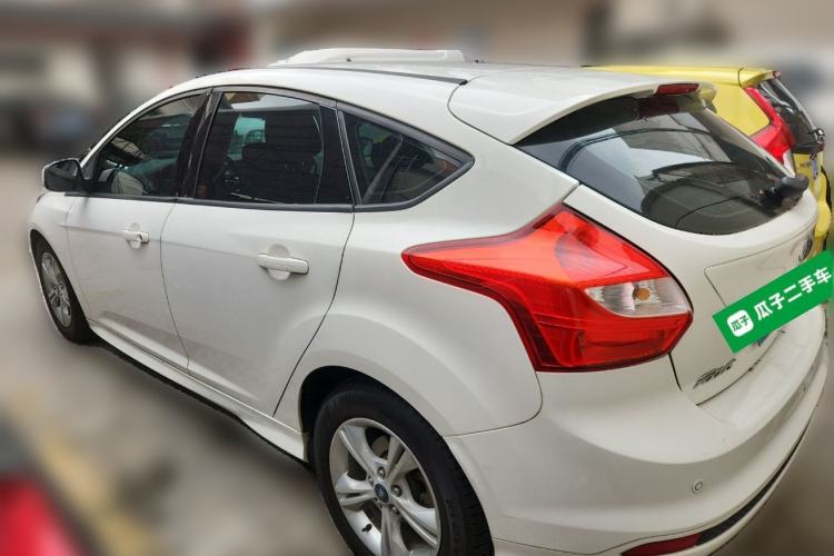 Used Ford Focus 2012 Hatchback 1.6L Automatic Fashion Edition