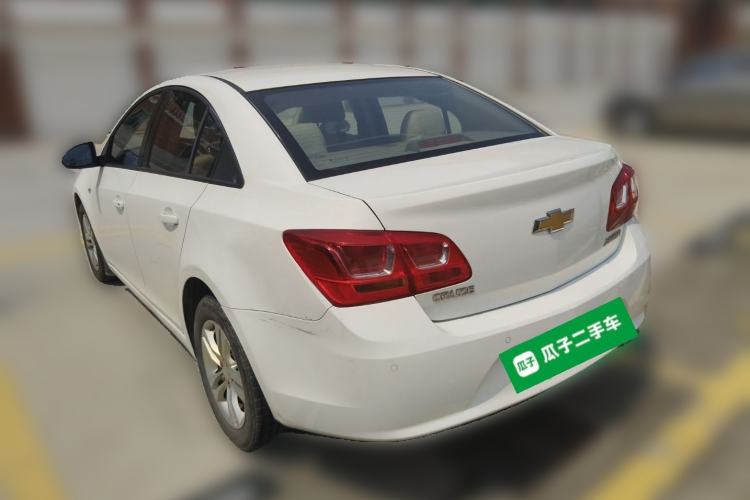 Used Chevrolet Cruze 2015 1.5L Classic SE AT Rear Left 45 Deg