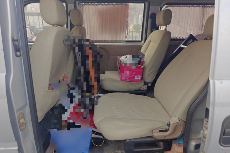 Used Dongfeng Xiaokang V29 2012 1.2L Standard Version
