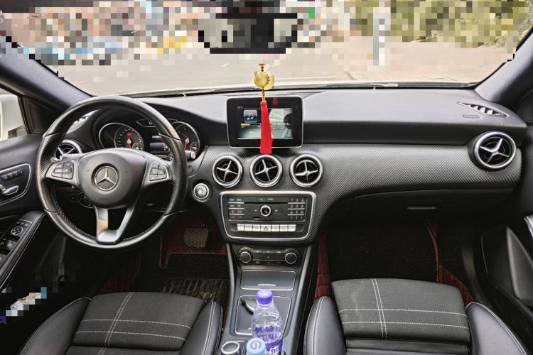 Used Mercedes-Benz A-Class 2016 A 200 Fashion Model
