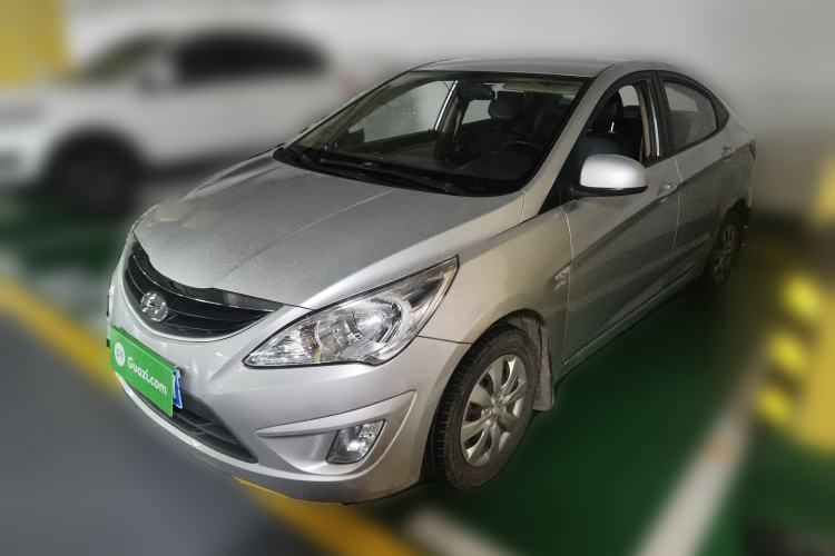 Used Hyundai Verna (older generation) 2010 Sedan 1.4L Manual Comfort GS