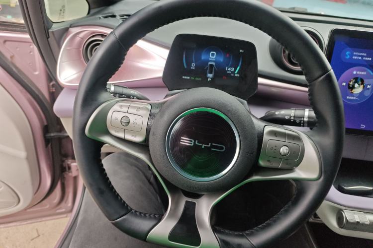 Used BYD Dolphin 2021 405 km Fashion Edition
