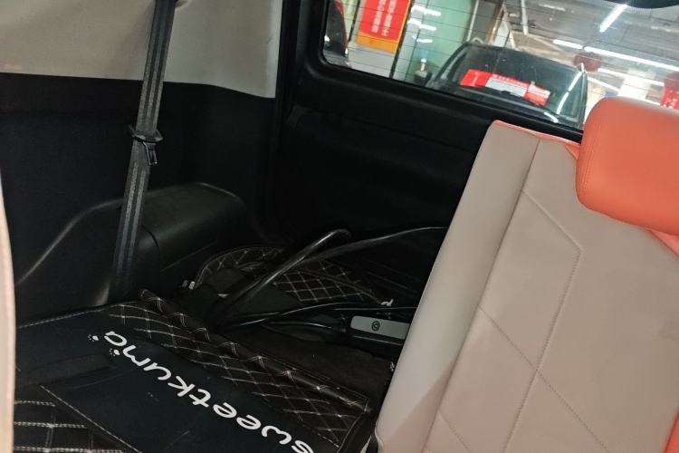 Used Chery Little Ant 2022 Restyled Version Sweet Pink Edition Half-Sugar Version 30.6 kWh 30 kW 301 km
