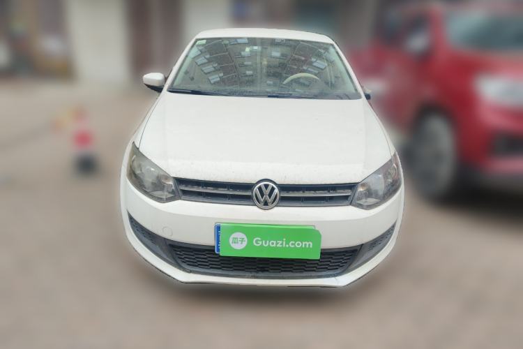 Used Volkswagen Polo 2013 1.4L Manual Fashion Edition