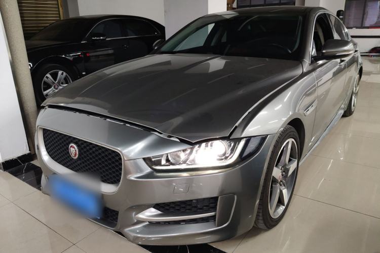Used Jaguar XE 2017 2.0T 200 PS R-Sport