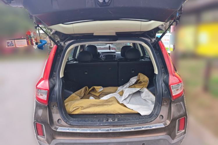 Used Geely Auto Vision X6 2016 1.8L Manual Luxury Model