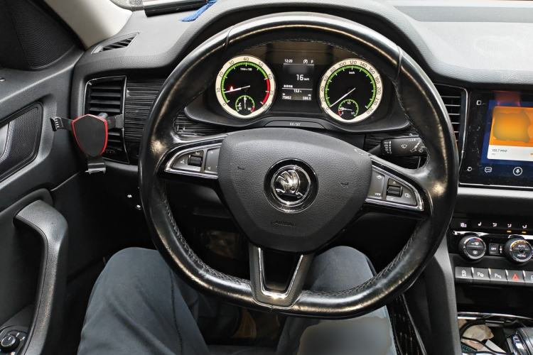 Used Skoda Kodiaq 2018 Restyled TSI330 7-Seater Two-Wheel Drive Luxury Enjoyment Edition Steering Wheel