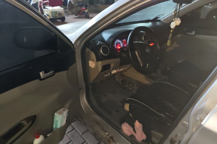 Used Changan Alsvin V3 2012 1.3L Manual Comfort Version China IV Standard