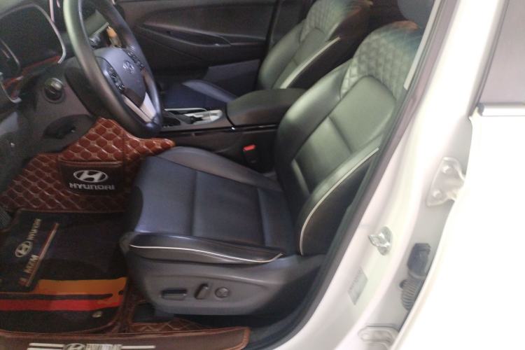 Used Hyundai Tucson 2020 280TGDi Two-Wheel-Drive GLS Smart Connectivity Version China VI Standard Left Front Seat