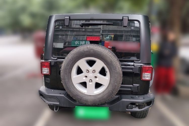 Used Jeep Wrangler 2015 2.8TD Sahara Four-Door Comfort Edition
