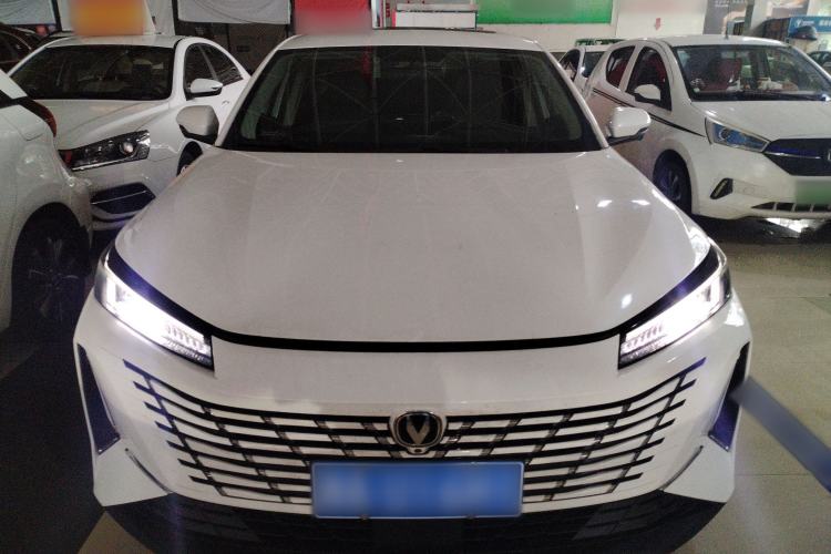 Used CHANGAN Eado 2024 1.5T GDI Automatic Prestige Edition Front