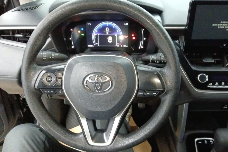 Used Toyota FRONTLANDER 2023 2.0L CVT Elite Edition
