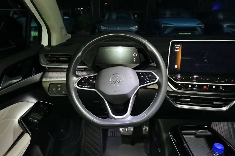 Used Volkswagen ID.6 X 2021 Pure Edition Steering Wheel