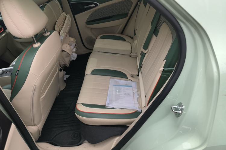 Used ORA Good Cat 2022 400km Standard Range Premium Version Lithium-Ion Battery
