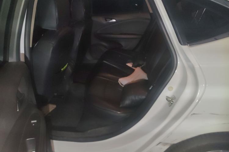 Used Buick Verano 2017 Sedan 20T Dual-Clutch Leading Model Left Rear Seat